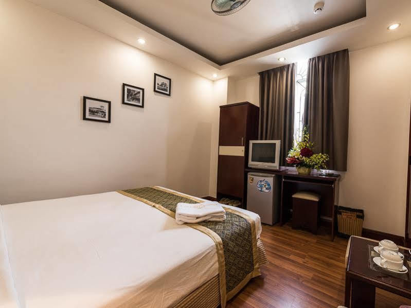 Saigon Odyssey Hotel - The Art Ho Si Minh-város Kültér fotó